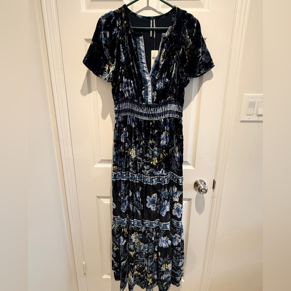 NWT Anthropologie Size Small The Somerset Velvet Maxi Dress - Picture 2 of 16